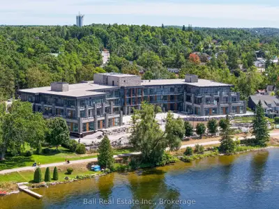 99 Louisa Street 107, Kawartha Lakes, On K0m 1n0