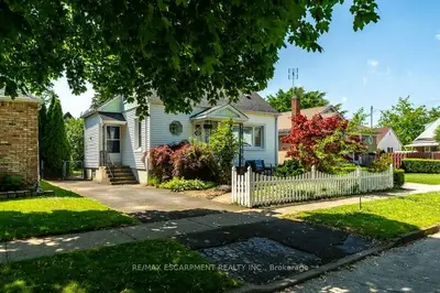 19 Columbia Street, St. Catharines, On L2r 5h5