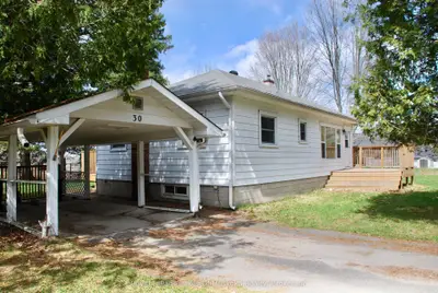 30 Kitchen Road S, Huntsville, On P1h 1y3