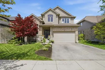 126 Goldschmidt Crescent, Wilmot, On N3a 4r6
