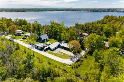 8 Robins Lane, Kawartha Lakes, On L0k 1w0