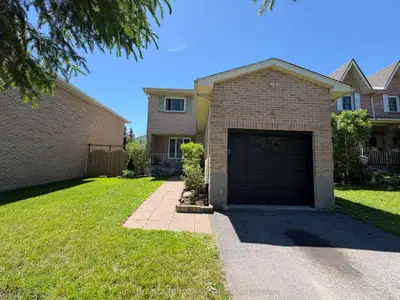 Detached in Kingston