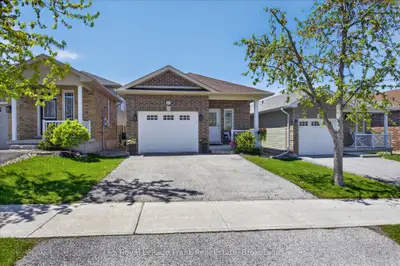 859 Emery Way, Peterborough, On K9j 0h7