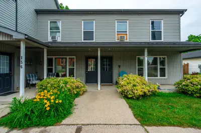 154-156 Freelton Road, Hamilton, On L8b 0z5