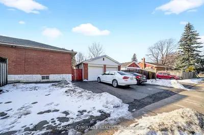 100 West 3rd Street, Hamilton, On L9c 3k5