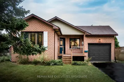 258 Kingscourt Avenue 2, Kingston, On K7k 6c9