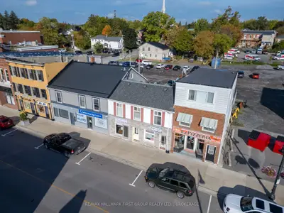19/21 Dundas Street W, Greater Napanee, On K7r 1z3