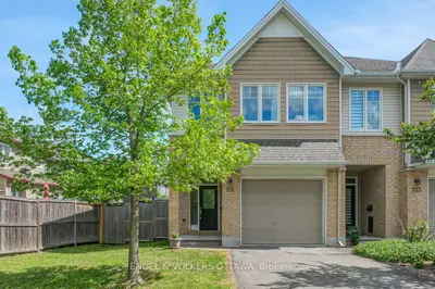 701 Hazelnut Crescent, Blossom Park - Airport And Area, On K1t 0k1