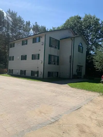 4 Silver Street, Huntsville, On P1h 2k4