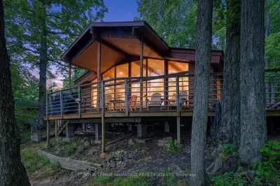 40 O8b Road, Rideau Lakes, On K0g 1l0
