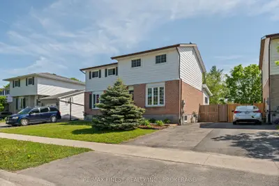 1066 Pinewood Place, Kingston, On K7p 1l1