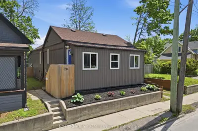 20 Wharncliffe Road S, London South, On N6j 2j4