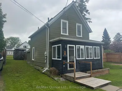 41 Hill Street, Prince Edward County, On K0k 2t0