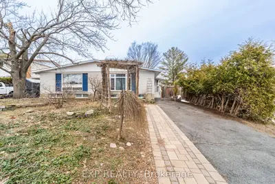 21 Southview Crescent, Cityview - Parkwoods Hills - Rideau Shore, On K2e 5r4
