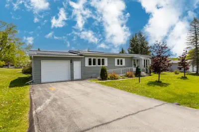 9 Vista Drive, Kawartha Lakes, On K9v 0h7