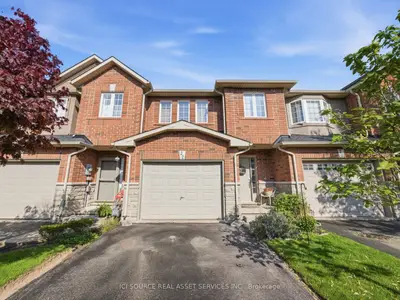 163 Livingston Avenue 22, Grimsby, On L3m 5s8