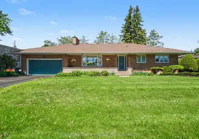 2009 Killarney Drive, Mckellar Heights - Glabar Park And Area, On K2a 1p9