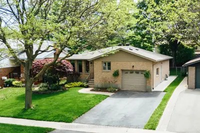 16 Suzanna Drive, Guelph, On N1k 1k4