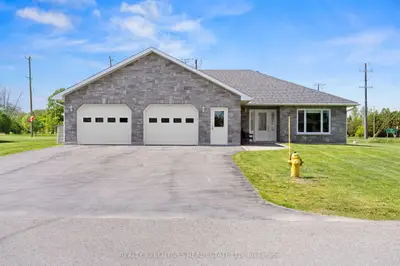10727 West End Terrace, South Dundas, On K0e 1k0