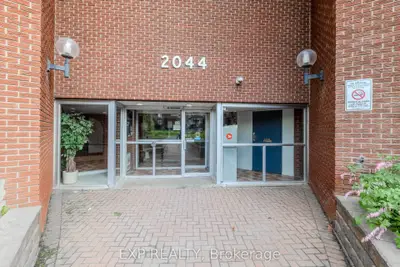 2044 Arrowsmith Drive 404 B, Beacon Hill North - South And Area, On K1j 7v8