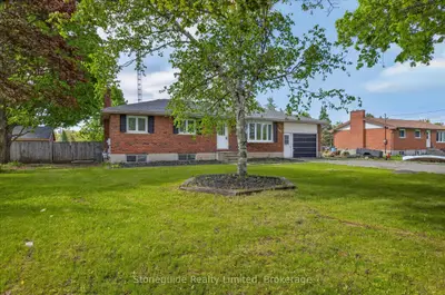667 Skyline Road, Selwyn, On K0l 1t0