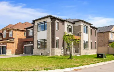 77 Pond View Gate, Hamilton, On L8b 2a1