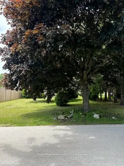409 Wall Street, Kincardine, On N2z 2h1