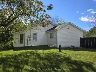 112959 Highway 7 Highway, Addington Highlands, On K0h 1z0