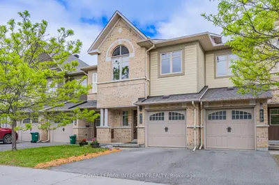 132 Mancini Way, Barrhaven, On K2j 3v1