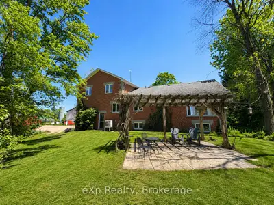 601177 8 Side Road, Chatsworth, On N0g 1l0