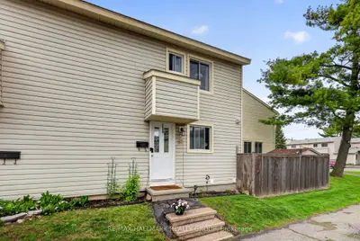 52 Thistledown Court, Barrhaven, On K2j 1m9