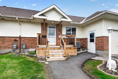 341 Chestnut Green Private, Stittsville - Munster - Richmond, On, K0a 2z0