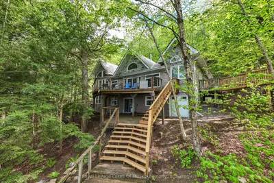 1158 Shea Road 42, Muskoka Lakes, On P0b 1m0