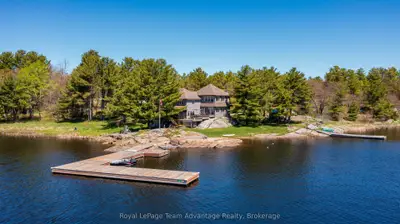 121 Rattlebear Drive, The Archipelago, On P0g 1k0