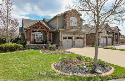 9069 Tapestry Court, Niagara Falls, On L2h 0e1