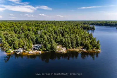 2 Is 270 Six Mile Lake Island, Georgian Bay, On L0k 1s0