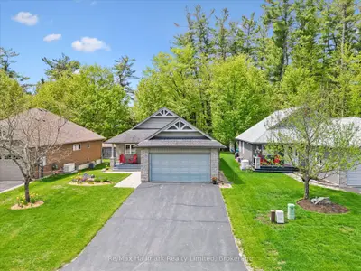 7 Stonehenge Court, Bracebridge, On P1l 1n2