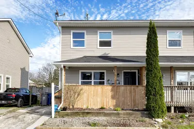 81 Harcourt Street, Port Hope, On L1a 1m3
