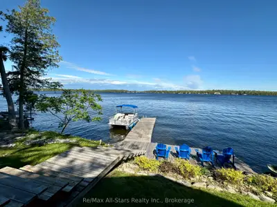 700 Grand Island Road, Kawartha Lakes, On K0m 1n0