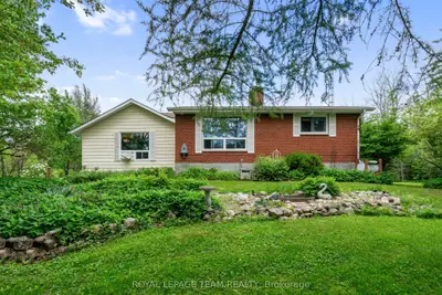 15615 Dixon Road, South Stormont, On K0c 1r0