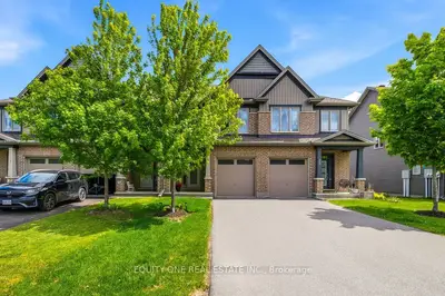 32 Duncanville Street, Russell, On K4r 0e8