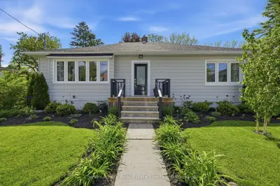 16 Jane Street, Prince Edward County, On K0k 2t0