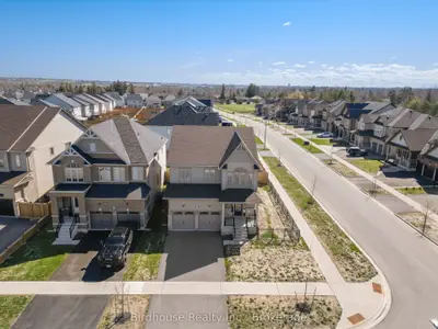 53 Hancock Crescent, Kawartha Lakes, On K9v 0p4