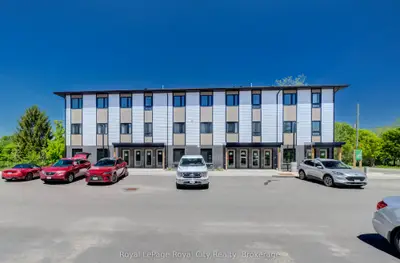 465 Garafraxa Street W 9, Centre Wellington, On N1m 0l6