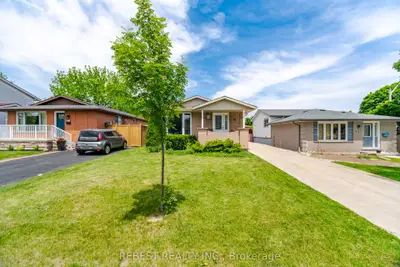 66 Darlington Drive, Hamilton, On L9c 2l9