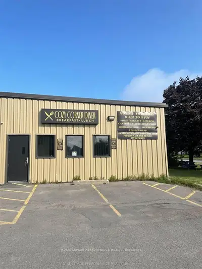 1335 Humber Place 1, Elmvale Acres And Area, On K1b 5k9