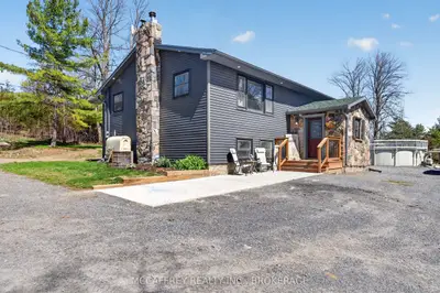 754 Church Road, Stone Mills, On K0k 1z0