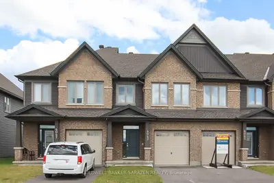 4043 Kelly Farm Drive, Blossom Park - Airport And Area, On K1t 0e3