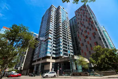 160 George Street 160, Lower Town - Sandy Hill, On K1n 9m2