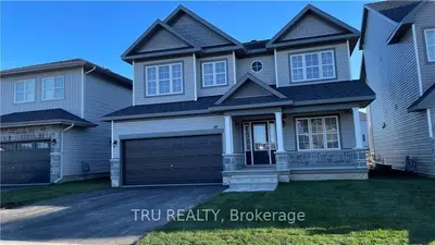 49 Dun Skipper Drive, Blossom Park - Airport And Area, On K1x 0j3